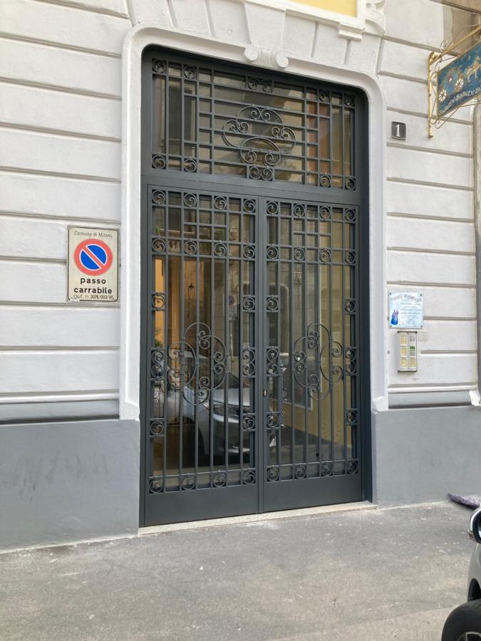 Lily Pads -Elegant Apartment- In The City Center Milano Exterior foto