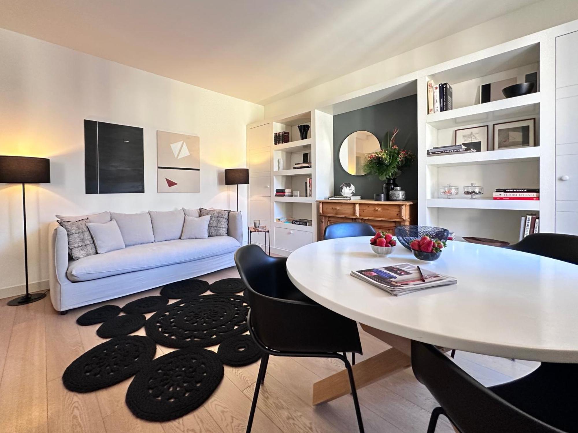 Lily Pads -Elegant Apartment- In The City Center Milano Exterior foto