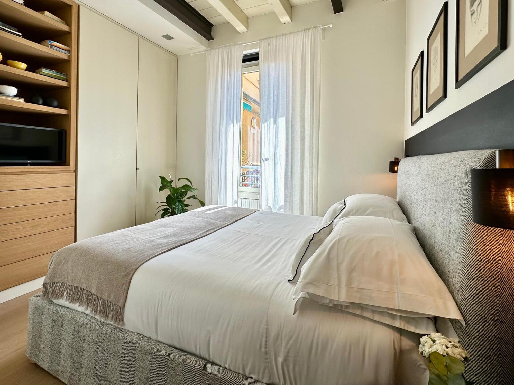 Lily Pads -Elegant Apartment- In The City Center Milano Exterior foto
